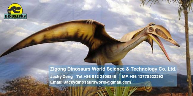 Life size flying dinosaurs pterosaur ( Standing on the trunk ) DWD1460