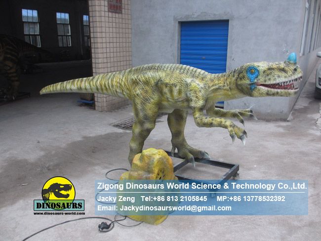 Dinopark Ornitholestes Dinosaur from Professional Dinosaur Factory DWD207