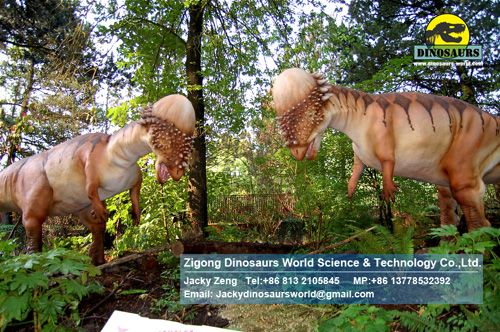 Life size artificial dinosaur Jurassic world pachycephalosaur DWD1476