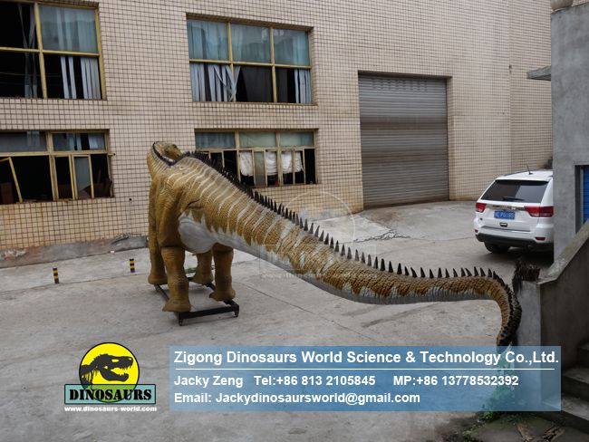 High-quality Large Dinosaur Model Diplodocus DWD239