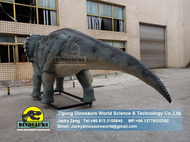 Theme park equipment amusement park dinosaurs Triceratops DWD234